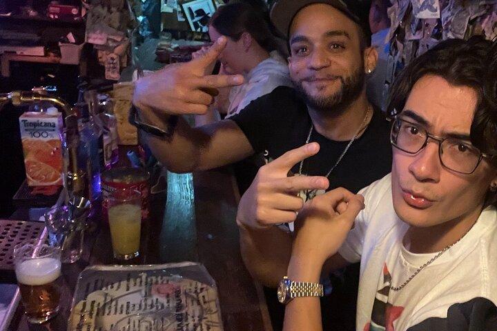 Tokyo Izakaya crawl (Um passeio de 2 izakayas, 1 bar e um santuário)