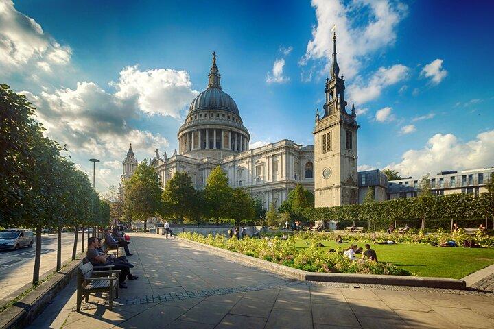 London Half Day Guided Sightseeing Tour by Luxury Coach