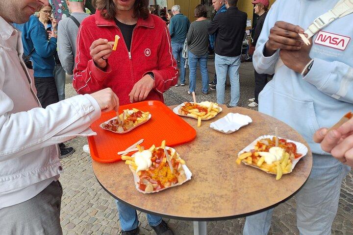 Excursão privada de comida de rua de Berlim de bicicleta