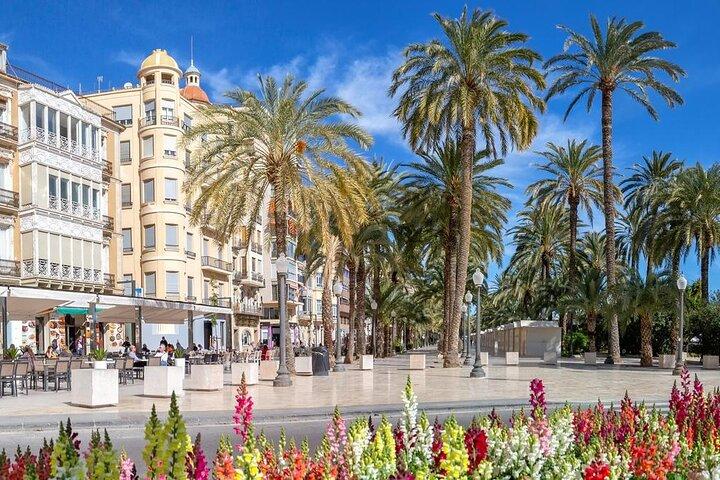 Explorez Alicante en 60 minutes avec un local