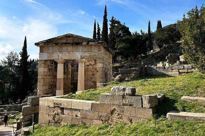 デルフィとアラコヴァの日帰りツアー : 古代ギリシャへの旅