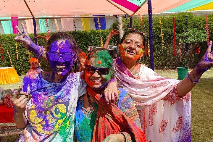 Celebrazione del Festival Holi al Diggi Palace Jaipur