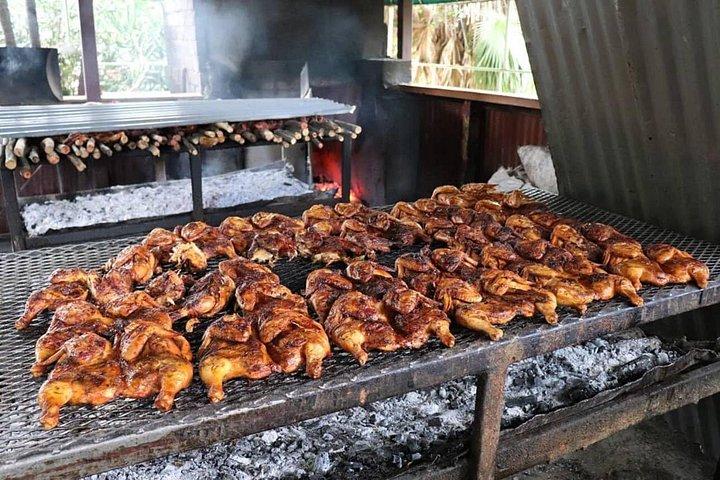 竹筏流しとジャークチキンストップとお土産ショッピング
