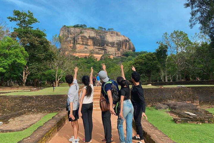 Sigiriya Rock Climb, Village Tour+Cooking Class & Elephant Safari