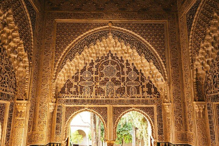 Palacio de la Alhambra - Joya de la Corona de España
