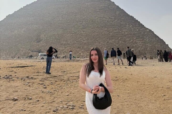 ViP Private Tour Giza Pyramids,Sphinx,camel ride , inside Pyramid