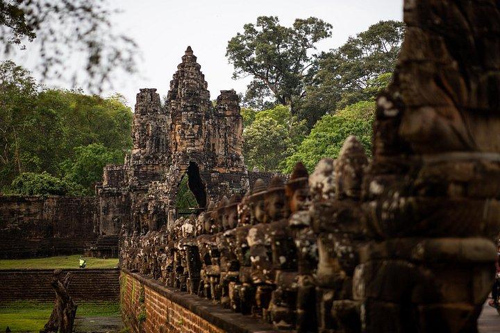 Sunrise Watching Expedition at Angkor Wat from Siem Reap