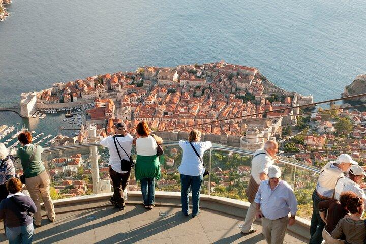 Utforska Dubrovnik med linbana privat tur