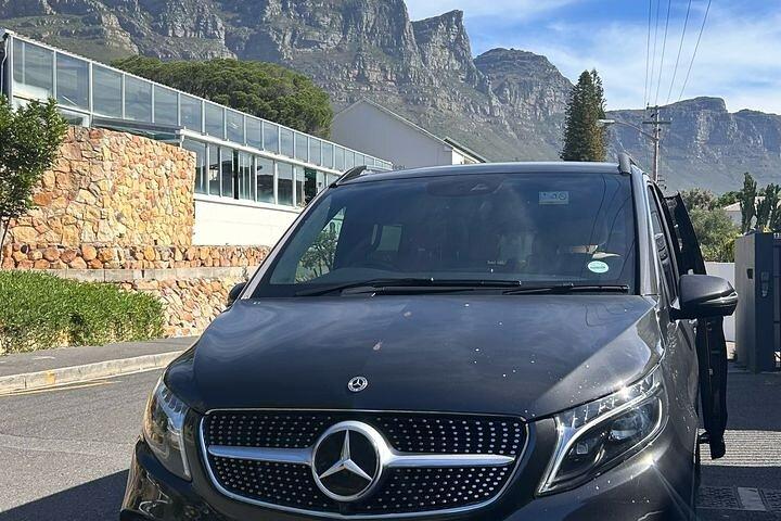 Private Cape Town Chauffeur Service with Airport & Hotel Transfer