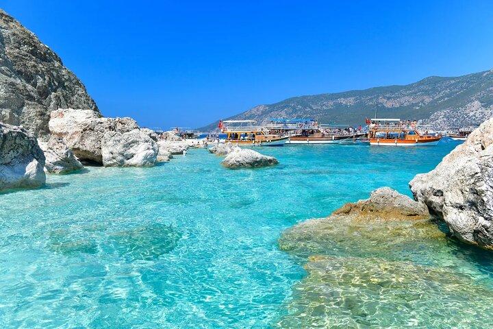 Bootsausflug nach Suluada bei Antalya (die türkischen Malediven) – inklusive Mittagessen und Transfer.