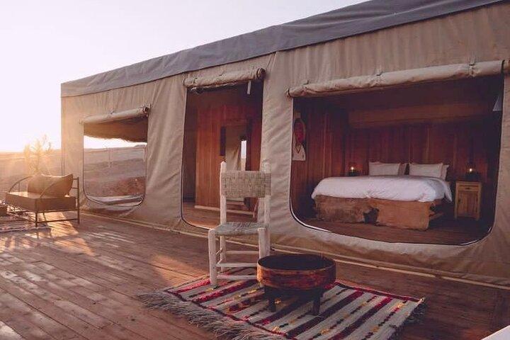 Scopri il campo di lusso nel deserto di Agafay per 2 giorni, 1 notte.