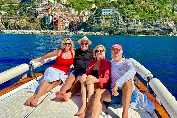 tour in barca di 6 ore e mezza alle Cinque Terre