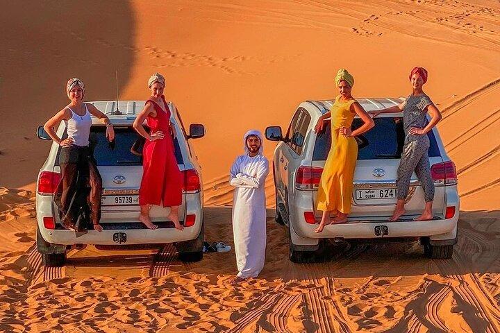 Dubai VIP Rode Duinen Sunset Desert Safari met BBQ & optionele fiets