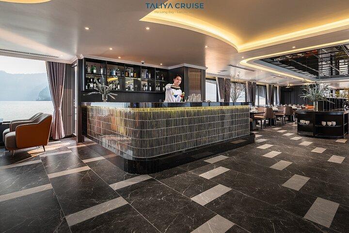 Taliya Cruise Beste luxe dagtour naar Ha Long en Lan Ha Bay