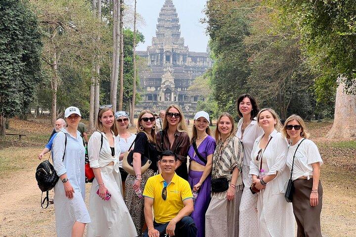 Classic Angkor Wat Sunrise Full Day Tour