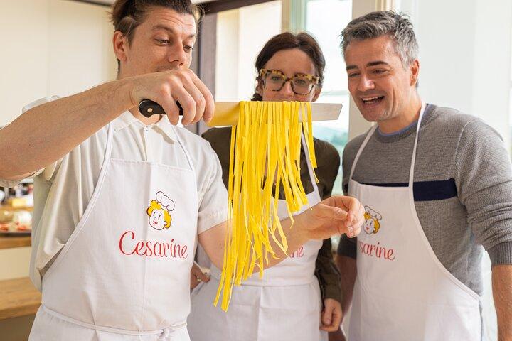 Compartilhe seu amor de pasta em uma casa local em Veneza