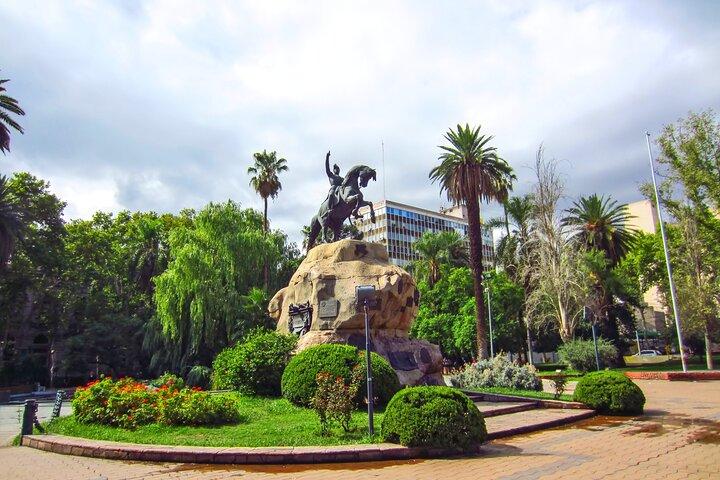 Visita guiada privada a pie por el casco antiguo de Mendoza