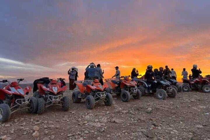 Marrakech: Agafay Desert Sunset Dinner, Camel Ride & Berber Show