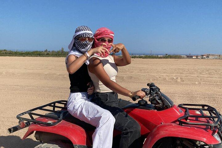 Marsa Alam Quad Bike Safari et promenade en chameau avec dîner et spectacle
