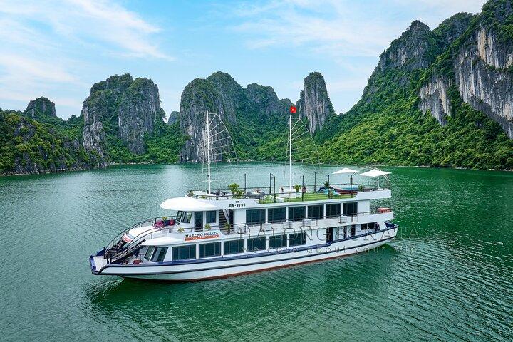 Tour di 1 giorno a Halong Bay Cruise da 3 - 5 stelle Cruise & Transfer