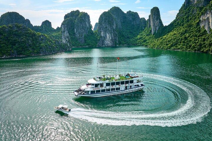Da Hanoi- Baia di Halong 1 giorno Risparmia sui costi con l'opzione del bus limousine