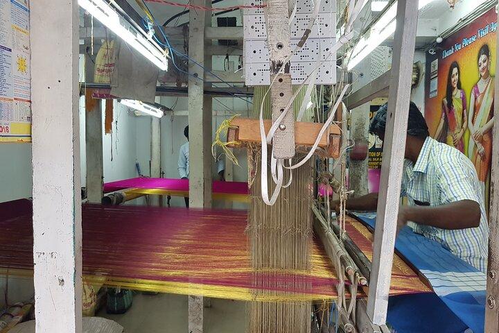 女性ホストと行くカンチプラム寺院日帰りツアー
