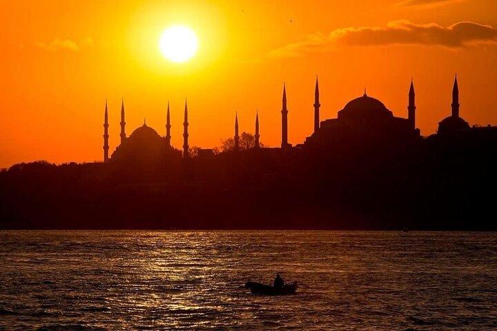 Istanbul Food and Culture Tour: Dinner at Local Family