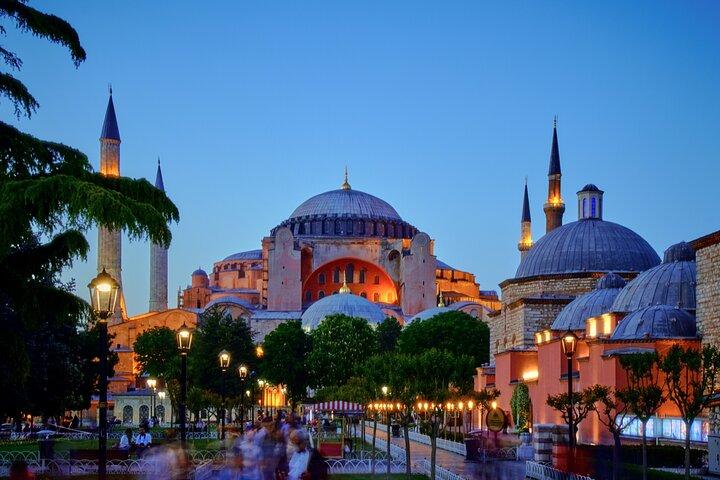 Istanbul Food and Culture Tour: Dinner at Local Family