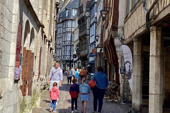 モンサンミッシェルノルマンディーブルターニュ4城ガイド付き3日間旅行