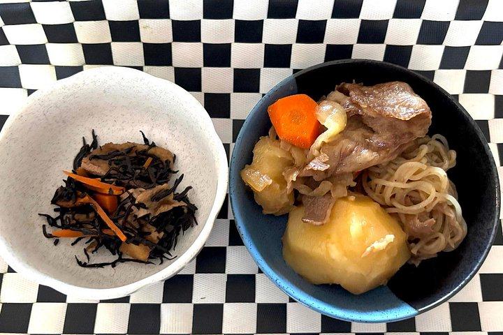 東京のママ・とし子さんと週末和食料理の実演