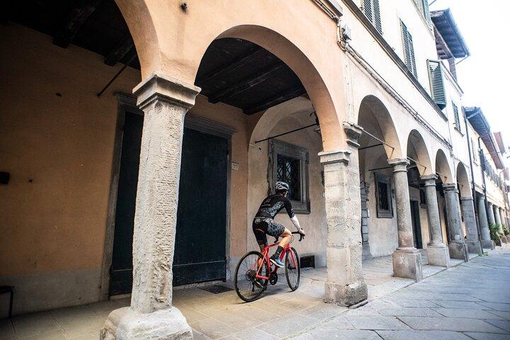 Toscane Multi Day Bike Tour Histoire Vin et saveurs locales