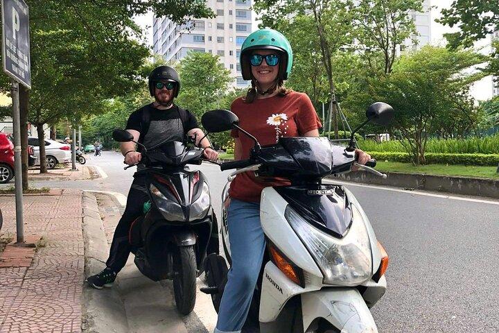 Motorradunterricht in Hanoi