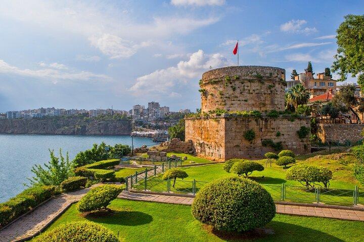 Antalya: Tour por la ciudad con teleférico, barco y almuerzo de Olympos