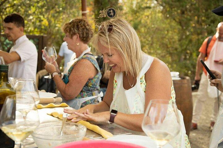 Florencia Clases particulares de cocina en San Gimignano y cata de vinos