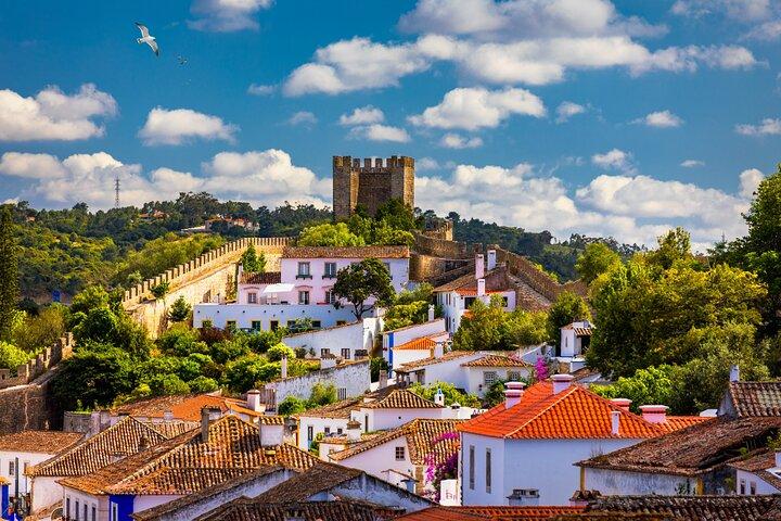 Excursion privée à Fátima, Nazaré et Óbidos médiéval au départ de Lisbonne