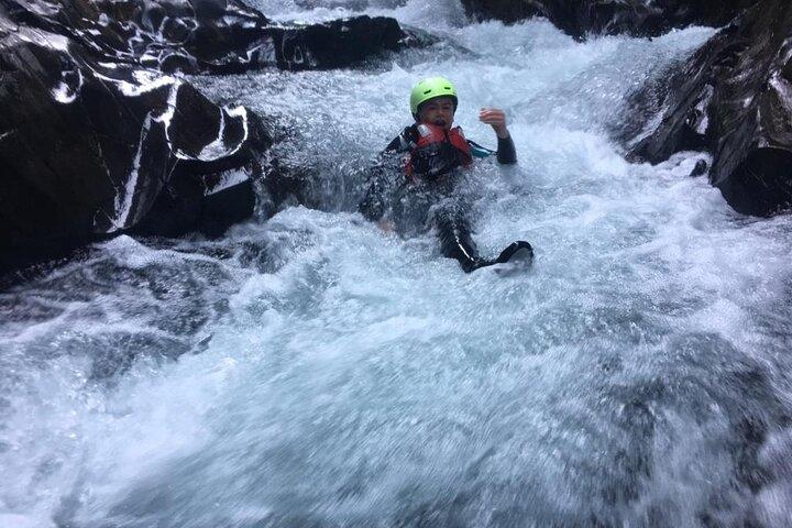 Canyoning dans les gorges d'Alcantara
