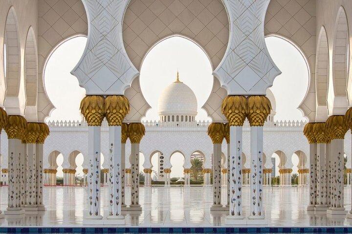 Abu Dhabi Sheikh Zayed Große Moschee Tour ab Dubai