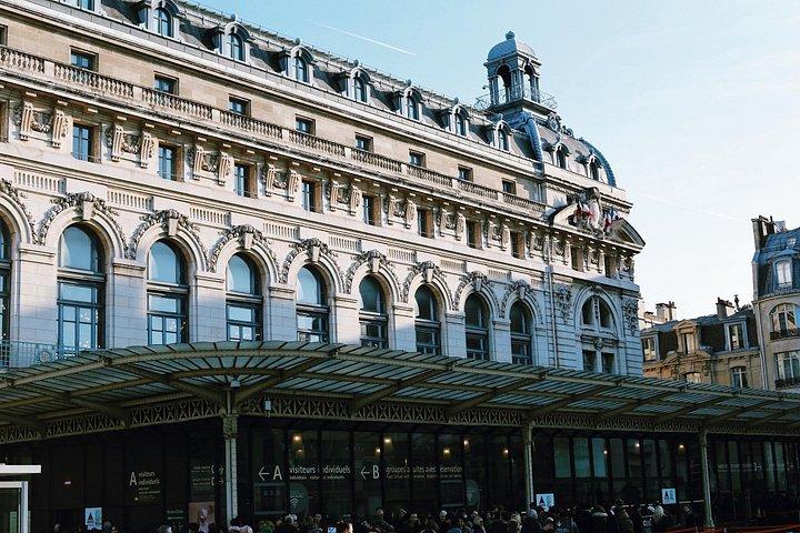 Visite guidée exclusive de Paris d Orsay et Montmartre