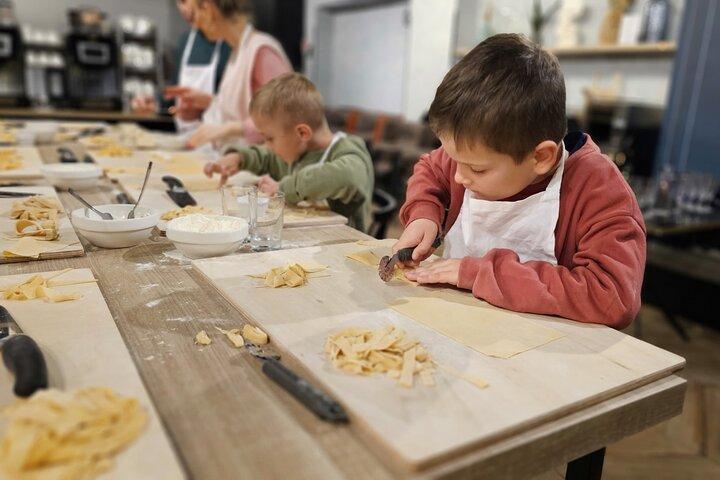 Roma: Clase de Cocina de Pasta Fettuccine Ravioli y Tiramisu