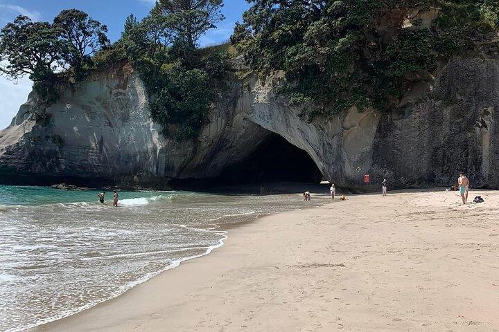 Cathedral Cove & Hot water beach -Heldagstur: PRIVAT TUR