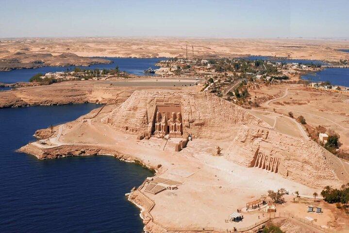 4-Night Cruise from Luxor to Aswan with Free Hot Air Balloon