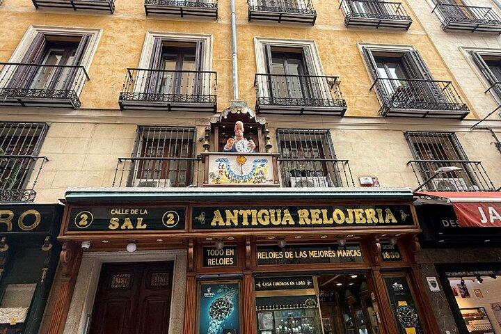 Madrid Walking Tour: Explore Top Sights & Hidden Gems