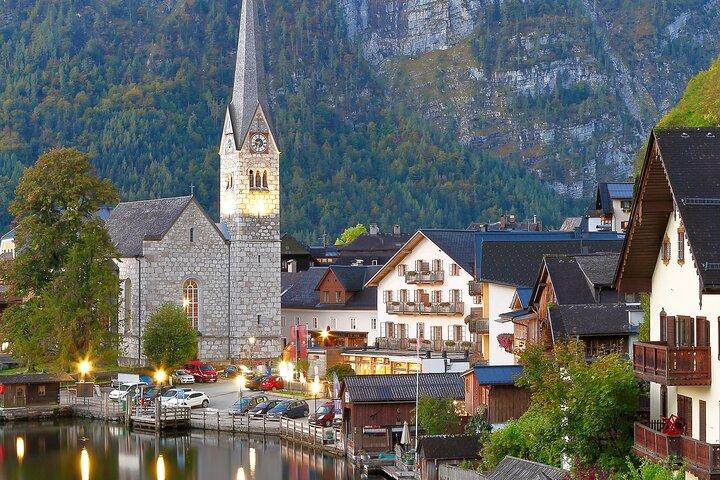 Hallstatt & Eagle’s Nest Privat Dagstur fra Salzburg – Billetter