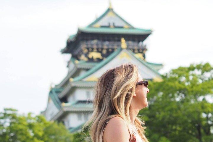 Osaka One-Day Taxi Tour af en Ivy League Guide & Fotograf
