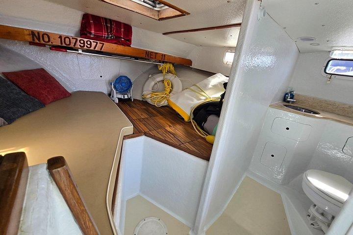 Excursões privadas de manhã no iate Kismet até 20 passageiros