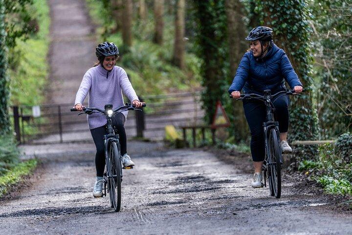 Ride Belfast em estilo com um E Bike Rental