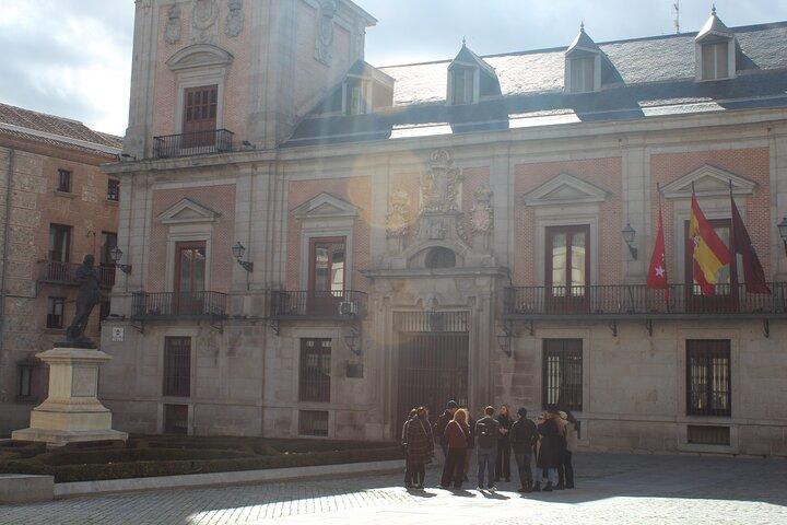 Madrid - Medieval to Modern Walking Tour (English)