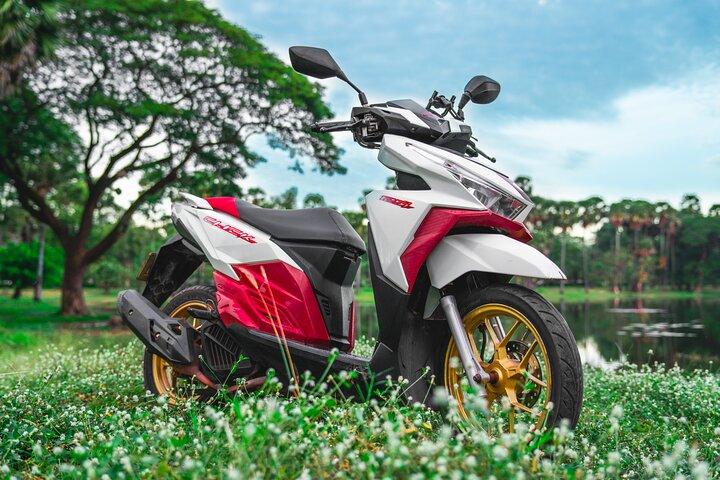 シェムリアップスクーターでホンダPCX 150CCを24時間レンタル