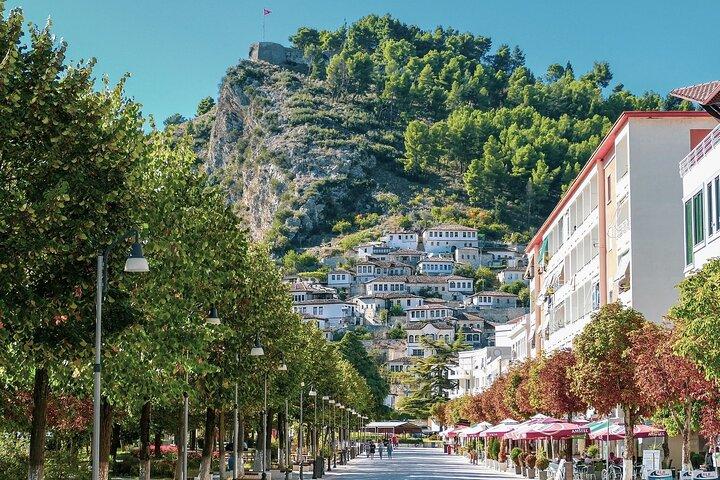 Tour privato di Albania, Macedonia del Nord e Kosovo - The Land & the People