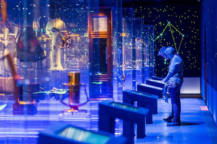 75 分のブルー ボート カンパニー シティ運河クルーズと海洋博物館